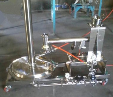 超微粉碎機(jī)要經(jīng)過嚴(yán)格進(jìn)行檢測才能投入資金使用